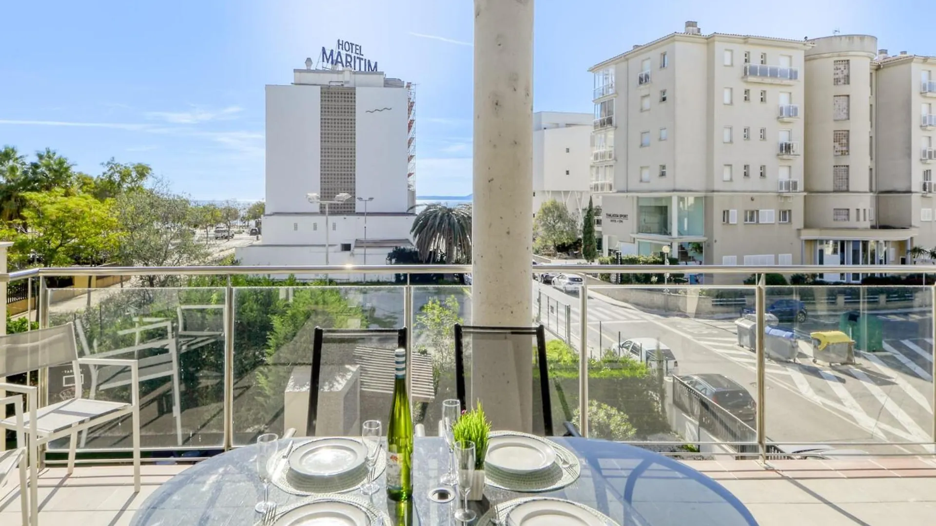 Bright Apartment In Nature Roses 0*,  Spain