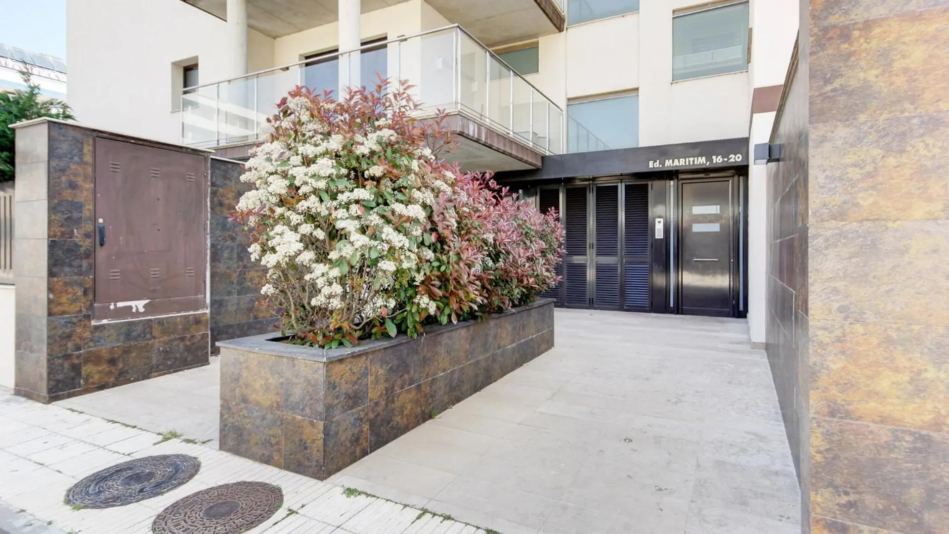 Bright Apartment In Nature Roses 0*,  Hiszpania